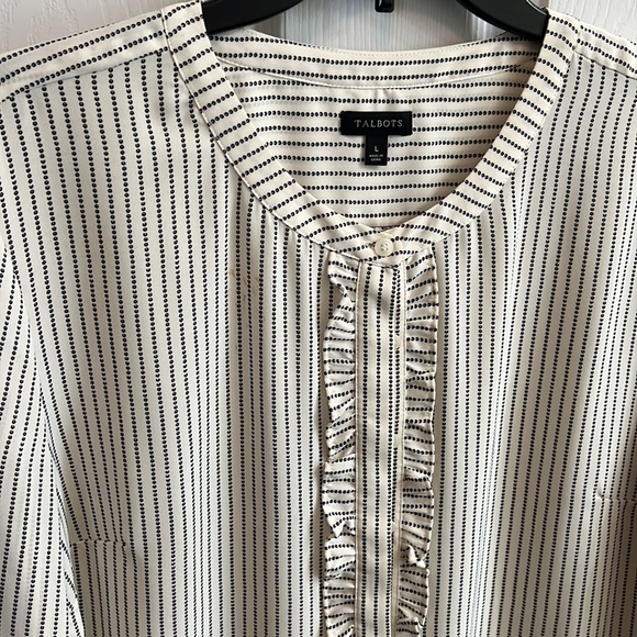 Top - Picture 2 of 4